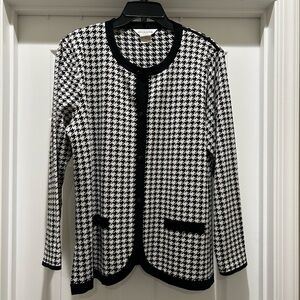 Misook Black and White Houndstooth Blazer